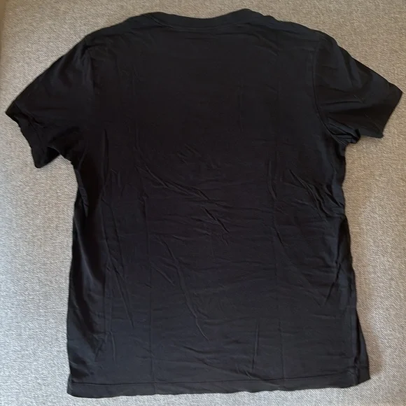 Nike shirt - Size small - Picture 2 of 2